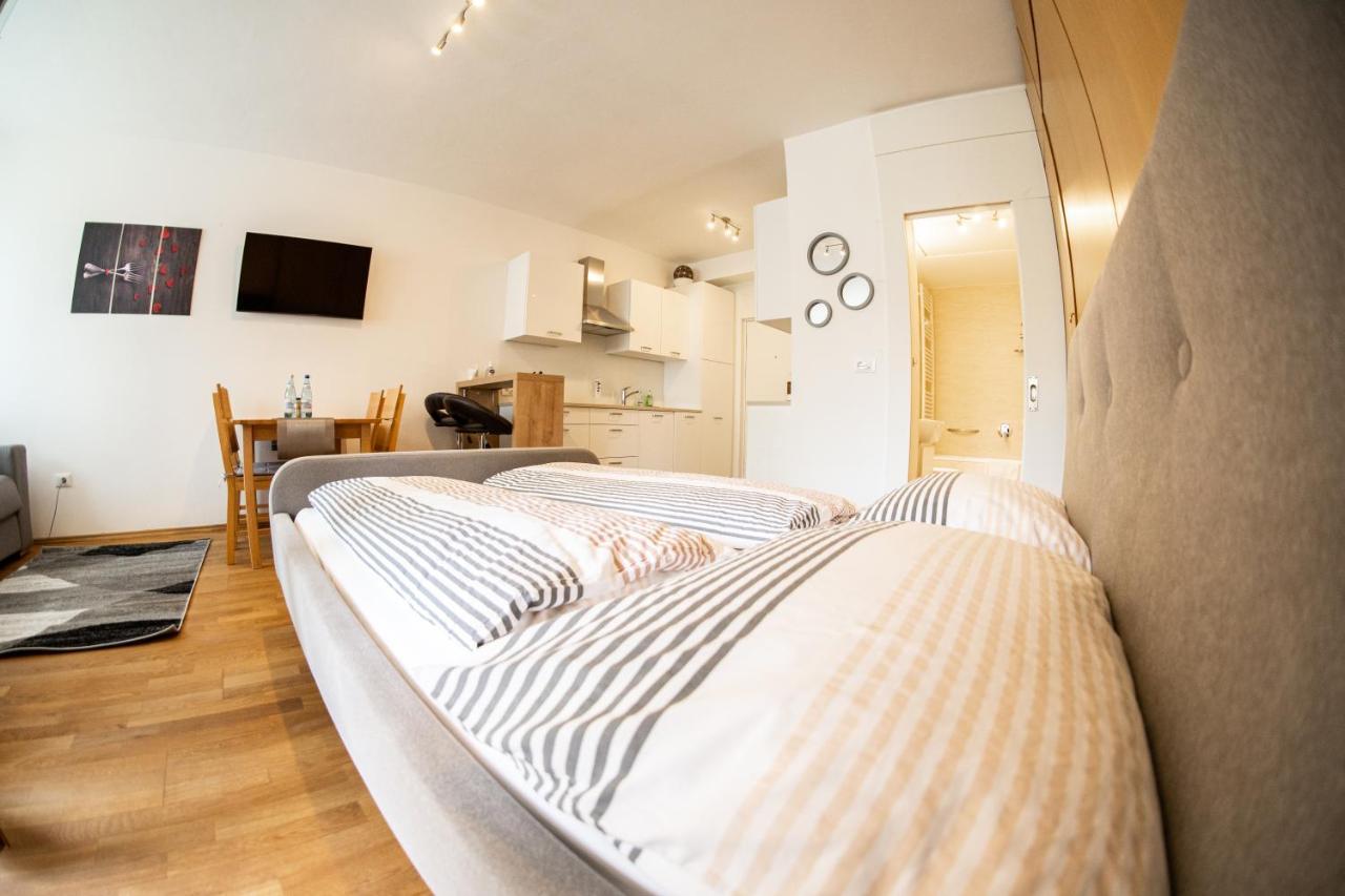 Flow Apartments Astoria เมราโน ภายนอก รูปภาพ