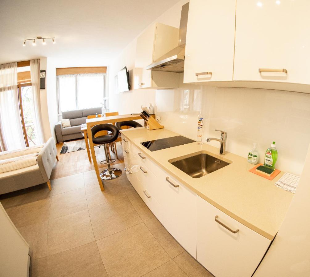 Flow Apartments Astoria เมราโน ภายนอก รูปภาพ