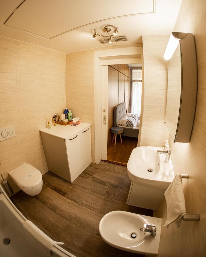 Flow Apartments Astoria เมราโน ภายนอก รูปภาพ